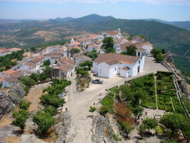 Valencia de Alcántara enseñará al sector de la hostelería la lengua y costumbres portuguesas