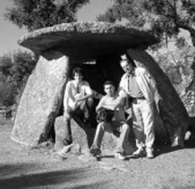 Un equipo de reporteros de Cuatro graba testimonios sobre avistamientos de ovnis en Valencia de Alcántara