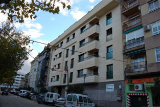 Un trabajador de la construcción resulta herido al caer de un andamio en Navalmoral de la Mata