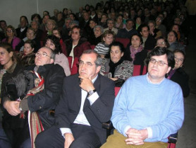 Ferreira afirma que el PP y la AIVA 