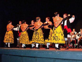 La casa de cultura de Moraleja acogerá este viernes una actuación folclórica gratuita