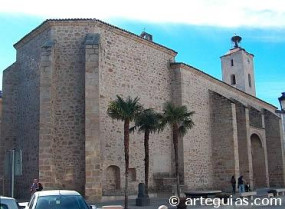 La Policía de Navalmoral detiene a cinco jóvenes por cometer varios actos vandálicos