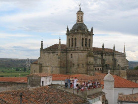 La Diócesis de Coria-Cáceres crea una comisión de tiempo libre con diferentes instituciones diocesanas
