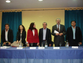 Plasencia reúne a fuerzas políticas, sociales y empresariales con el pacto como telón de fondo