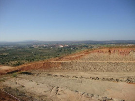Las obras del tramo EX-A1 de la autovía Coria-Moraleja se retrasarán por un talud que obliga a hacer otro estudio