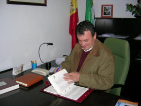 El Ayuntamiento de Vegaviana paraliza el expediente para declarar el pueblo como Bien de Interés