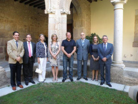 Monago se apoya en un gobierno de marcado perfil técnico con tres mujeres y cuatro hombres