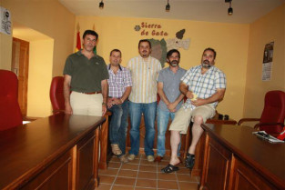 El PSOE serragatino trata de transmitir unidad e integra en Mancomunidad a los disidentes con la línea dura