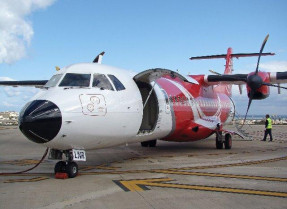 Helitt inaugura su nueva conexión Pamplona-Barcelona, manteniendo la ruta Badajoz-Barcelona