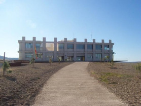 Detenido un Policía Nacional en Plasencia por posesión de droga y anabolizantes hallados en su propia taquilla