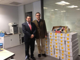 Familias desfavorecidas de la comarca de Valencia de Alcántara reciben lotes de alimentos