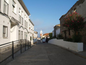 Santiago de Alcántara pide la urgente  intervención de la UME para atajar la grave expansión del COVID-19