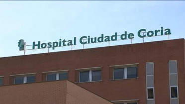 Una mujer embarazada tarda más de cuatro horas en ser atendida en el Hospital de Coria