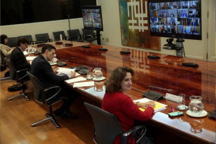 Vara insiste en la necesidad de que los municipios que no tienen contagiados salgan a la calle antes que los demás
