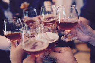 Guía del hostelero en la fase 3: si tienes un restaurante o un bar o eres cliente de ellos, esto es lo que debes hacer