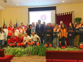 La Junta pretende que el personal de Protección Civil realice trabajos gratis en los accesos a los centros de salud