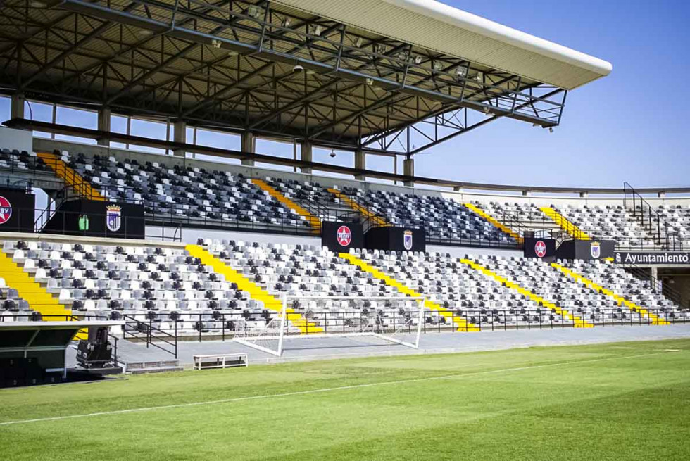 El ayuntamiento inicia los trámites para poner fin al convenio con el CD Badajoz