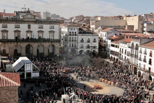 Estos son los días y puentes festivos que se podrán disfrutar en Extremadura en 2025
