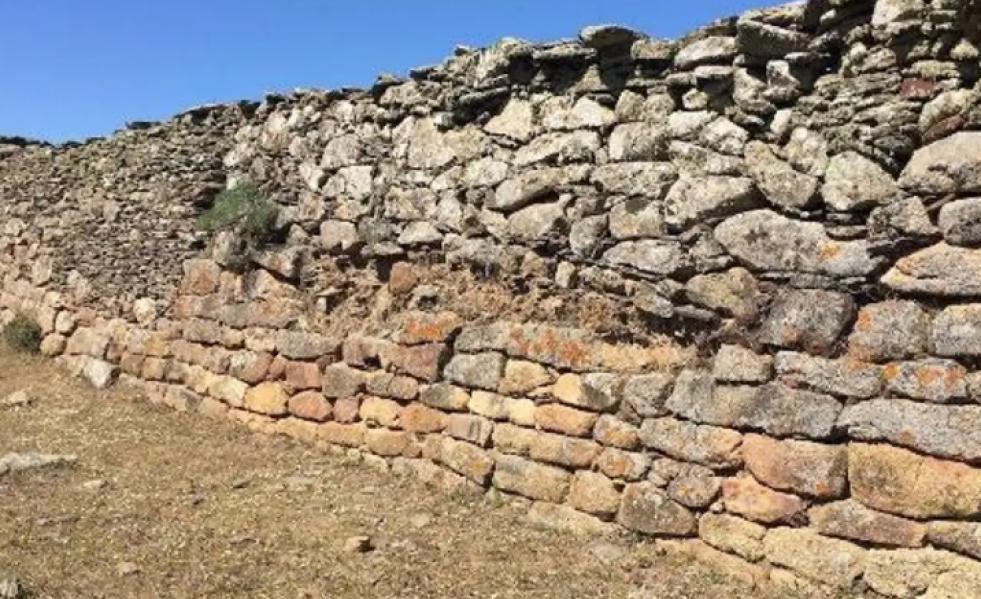 Así se restaurará el antiguo castro situado en el yacimiento arqueológico de Villasviejas del Tamuja