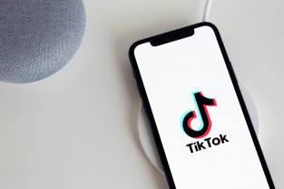 Una estafa en TikTok ofrece un trabajo con el que puedes ganar más de 800 euros al día