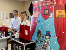 El Hospital San Pedro de Alcántara celebra la Semana del Niño Hospitalizado con circo y magia
