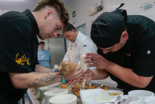 Los restaurantes Serendipity, Vía de la Tapa y Agallas conquistan la Ruta de la Tapa en Mérida