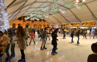La pista de hielo volverá a la Plaza Mayor de Cáceres esta Navidad