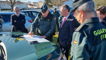 La Guardia Civil investiga un intento de atraco con maquinaria robada en una oficina bancaria