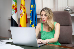 María Guardiola, entre las principales afectadas por una nueva filtración de datos personales