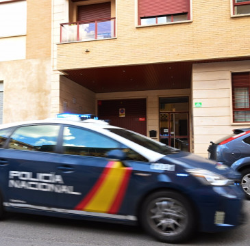 Zamora guarda silencio por las víctimas del atentado de Barcelona 