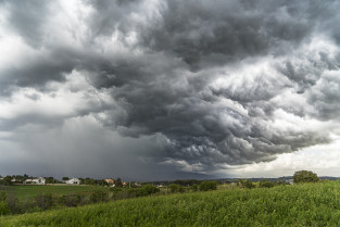 La provincia de Badajoz permanecerá este viernes en alerta amarilla por lluvias y tormentas