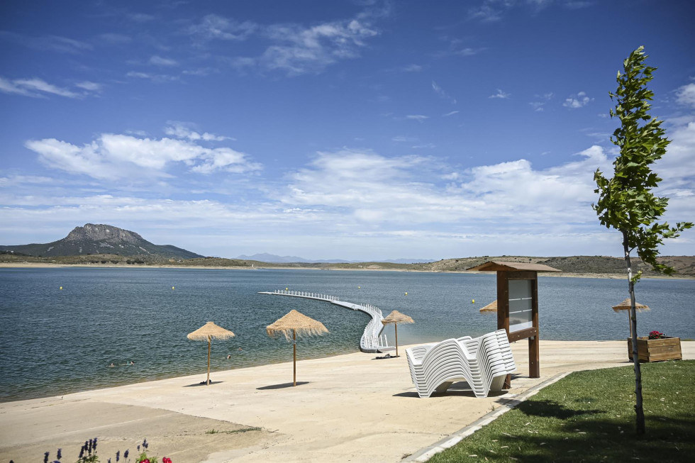 Extremadura la región con más playas de interior con bandera azul de España con siete