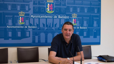 Badajoz ofrece un verano activo y cultural para sus mayores