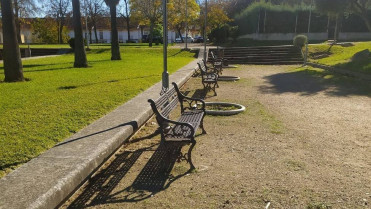 El Ayuntamiento de Badajoz instalará seis bancos temáticos en lugares monumentales