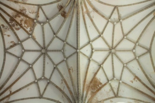 La reforma de la iglesia de San Pedro de Almendral costará más de 250.000 euros