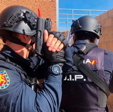 Zamora guarda silencio por las víctimas del atentado de Barcelona 