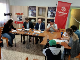 Cáritas atiende en lo que va de año a 139 personas sin hogar en Cáceres