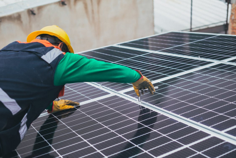 Placas solares en Badajoz: un paso hacia la sostenibilidad con Quantica