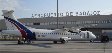 Ampliado hasta 2028 el convenio de las rutas aéreas de Badajoz con Madrid y Barcelona