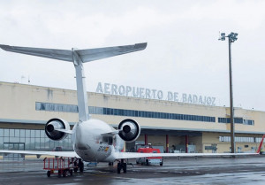 El Aeropuerto de Badajoz supera los 36.000 pasajeros en los primeros cuatro meses de 2026