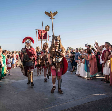 Zamora guarda silencio por las víctimas del atentado de Barcelona 
