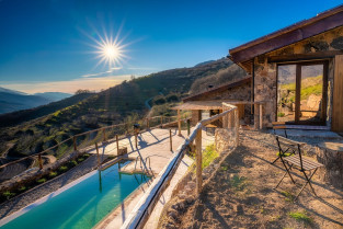 El turismo extrahotelero crece un 13% en Extremadura y marca récord de viajeros en marzo