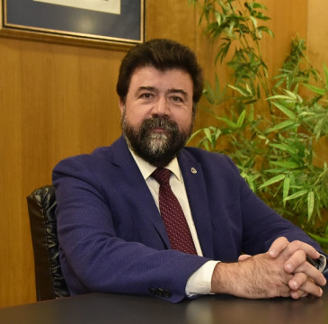 Zamora guarda silencio por las víctimas del atentado de Barcelona 