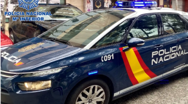 Detenido un hombre de 47 años por provocar un incendio junto a una tienda