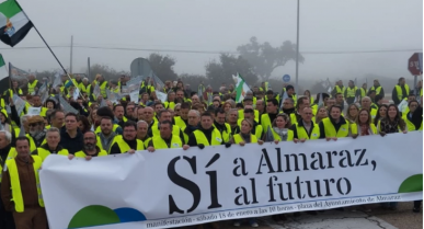 Los trabajadores de la Central Nuclear de Almaraz exigen la prórroga de su actividad