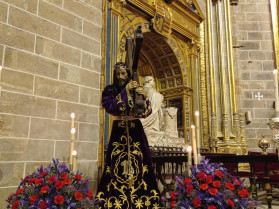 El Ayuntamiento de Plasencia suscribe convenios con cuatro cofradías y hermandades locales
