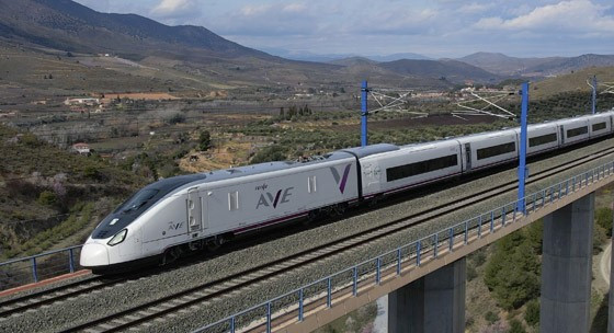 El Ministerio de Transportes impulsa el AVE Madrid-Extremadura con un nuevo estudio