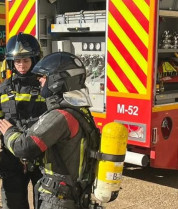 Un incendio en Badajoz provoca el derrumbe parcial de una vivienda y deja un herido crítico