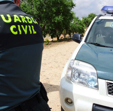 Zamora guarda silencio por las víctimas del atentado de Barcelona 