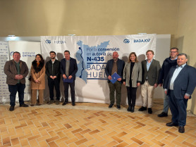 El PP de Badajoz y el de Huelva se unen para exigir al Gobierno la conversión de la N-435 en la autovía A-83